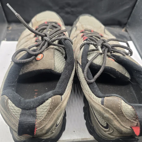 Merrell Black and Tan Outdoor Shoes